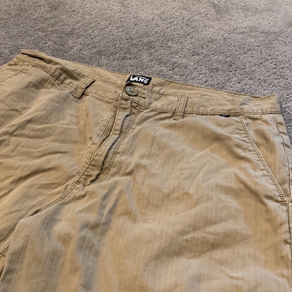 Vans shorts - Picture 2 of 5